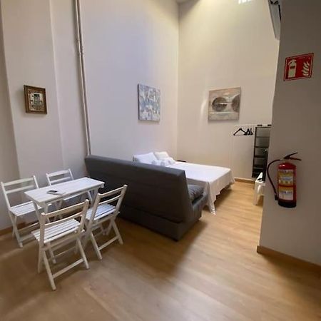 Studio In Barrio Salamanca Madrid Eksteriør billede
